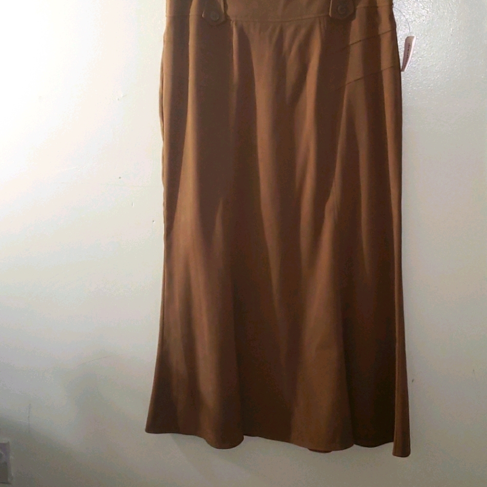 Women long skirt